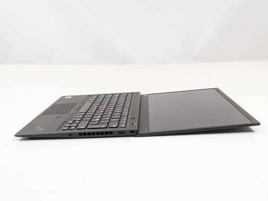 Lenovo ThinkPad X1 Carbon G6 (16GB) (Touchscreen) — i7-8550U, 16GB LPDDR3 Onboard, 256GB (M.2), Jó állapot — látható használati nyomokkal