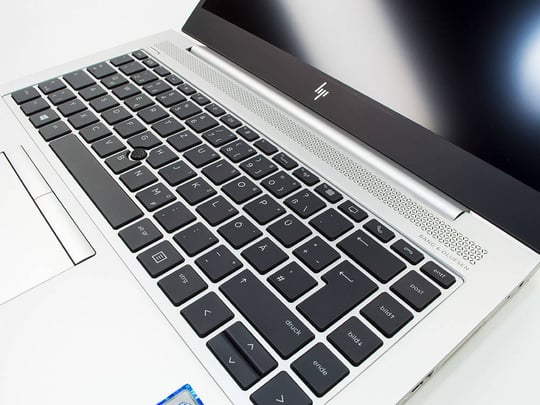 HP EliteBook 840 G5 — i5-8250U, 16GB DDR4, 256GB (M.2), Jó állapot — látható használati nyomokkal