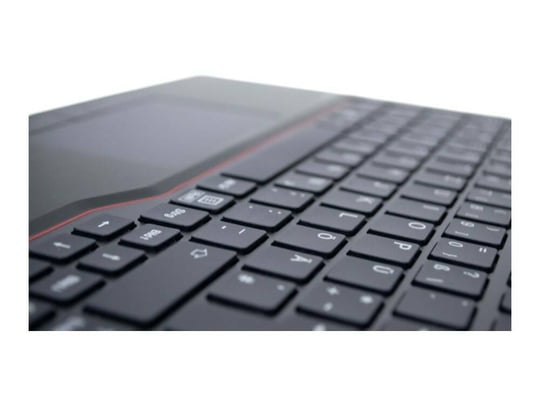 Fujitsu Celsius H7510 (NVIDIA Quadro T1000 4GB) — i7-10850H, 8GB DDR4, Nem, Nagyon jó állapot