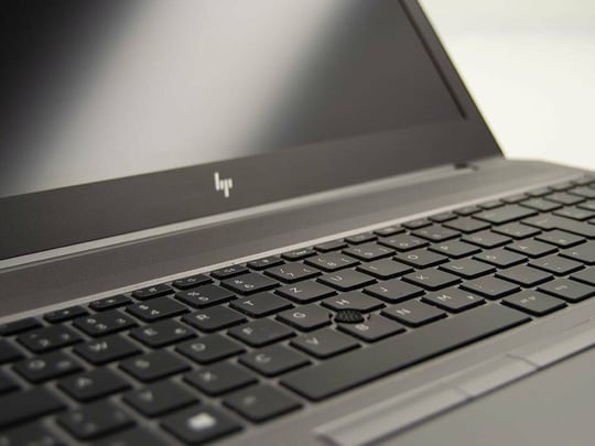 HP ZBook 15 G5 (NVIDIA Quadro P2000 4GB) — i7-8850H, 32GB DDR4, Nem, Nagyon jó állapot