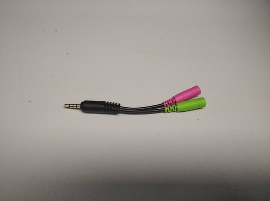 Cable audio Audio adapter headset 1 x 4 pin > 2 x 3 pin – 12cm” height=”480px” /><br />(poslední aktualizace v 18:32 24.04.25)</p>			</div>					<div class=