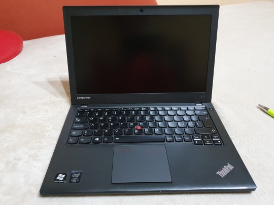Lenovo ThinkPad X240 hodnotenie Peter #1